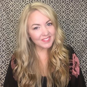 Meet your Posher, Cindy